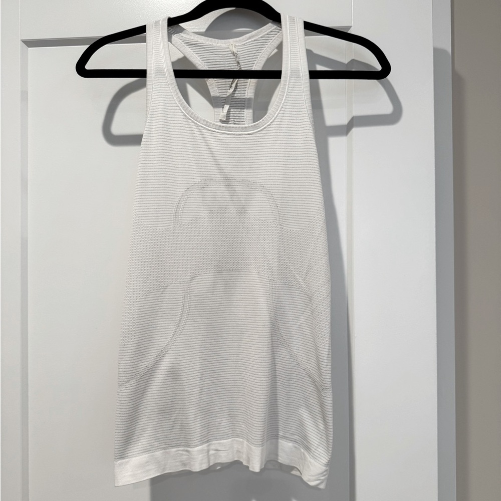 Lululemon workout tank - white - Size 4